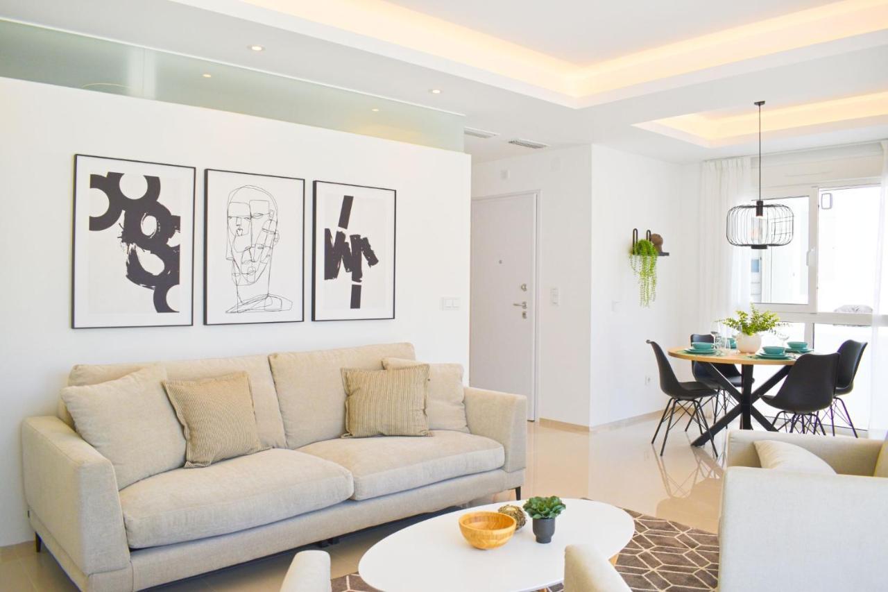 New Build Apartment On Beautiful Modern Complex Rojales Exterior foto
