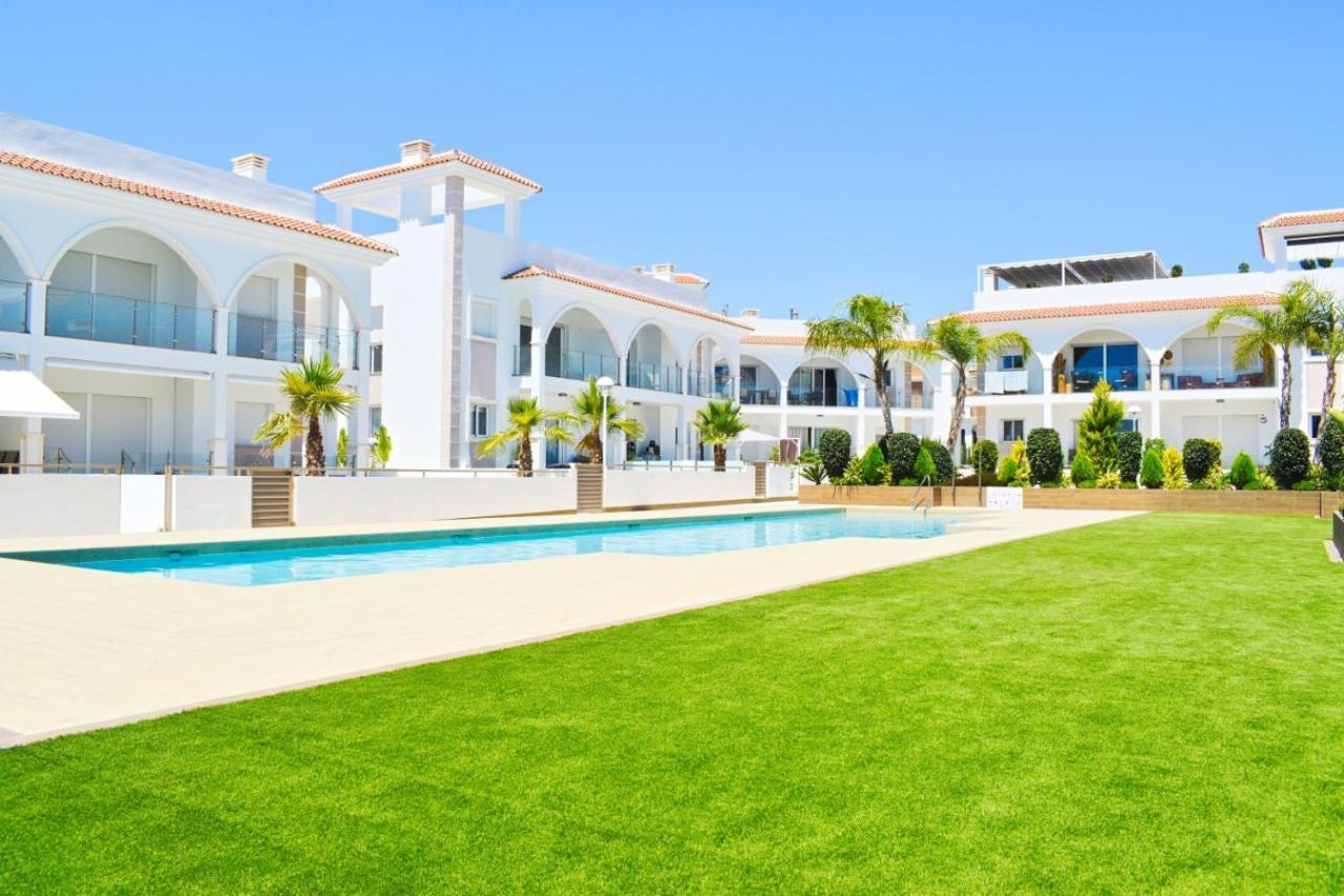New Build Apartment On Beautiful Modern Complex Rojales Exterior foto
