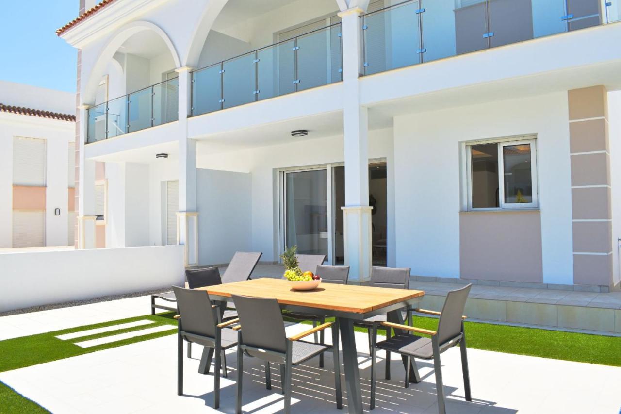 New Build Apartment On Beautiful Modern Complex Rojales Exterior foto